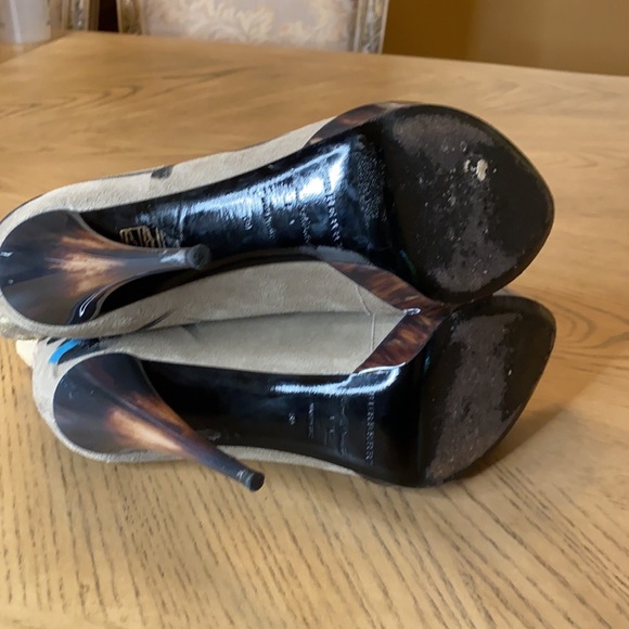 😂 Authentic Burberry Limited Edition Heel Ankle boots - Picture 9 of 10